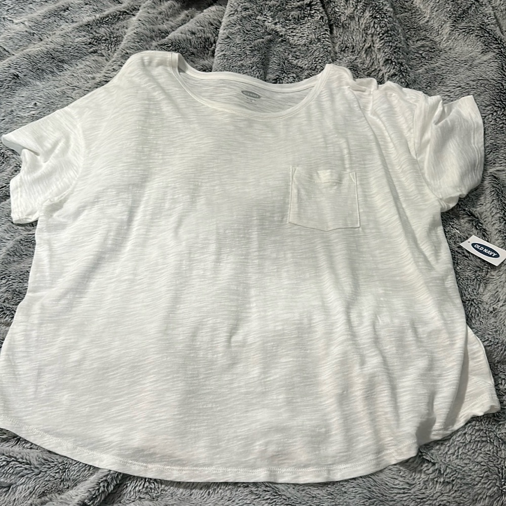 Basic white Tee